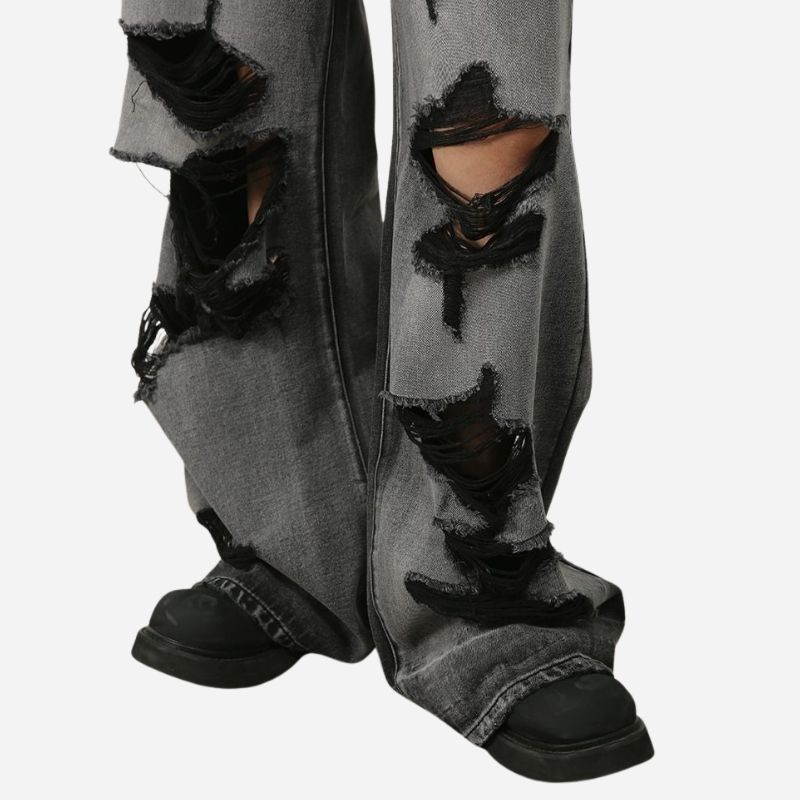 Hem details on men’s ripped baggy jeans y2k wide leg loose fit denim pants in black