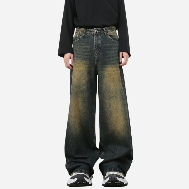 Men’s loose fit straight leg jeans in washed blue, front view