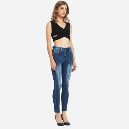 Women cropped slim fit skinny jeans, side view