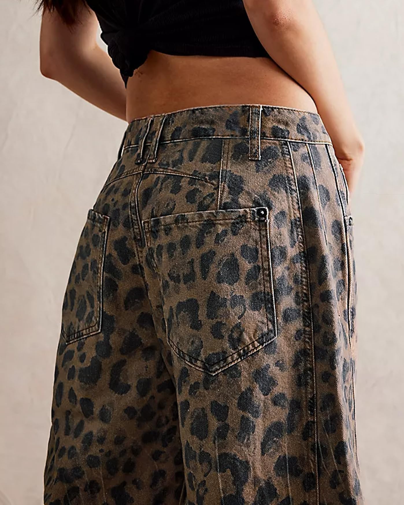 Women‘s Mid Rise Leopard Jeans Y2k Baggy Barrel Wide Leg Cropped Denim Pants